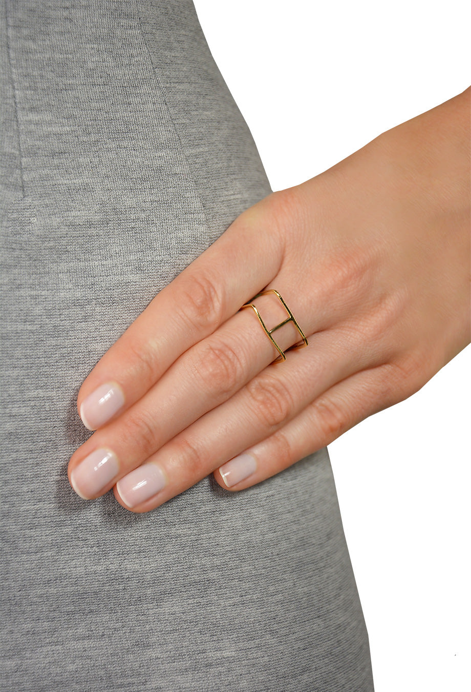 Ring 'H' gold